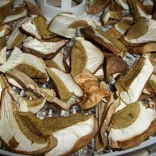 Сушеные белые грибы (1 сорт)
